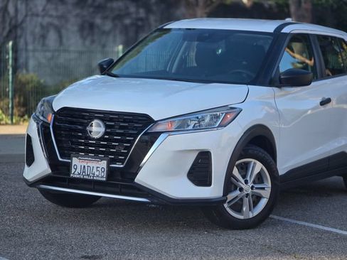 Used 2023 Nissan Kicks S FWD image 20