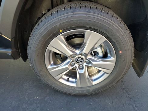 New 2025 Toyota RAV4 XLE image 8