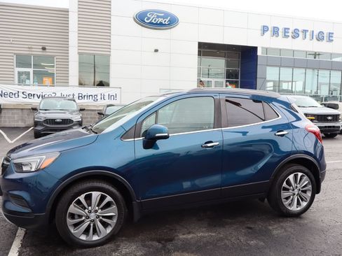Used 2019 Buick Encore Preferred w/ Safety Package AWD/4WD image 3