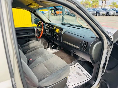 Used 2007 GMC Sierra 1500 SLE w/ SLE1 Preferred Package image 11