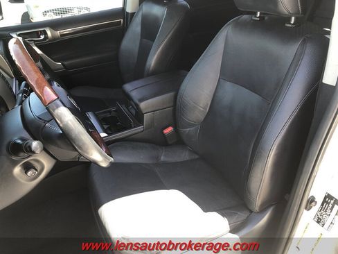 Used 2014 Lexus GX 460 w/ Premium Package AWD/4WD image 12