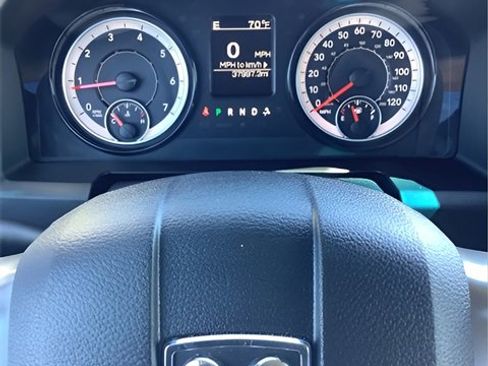 Certified 2024 RAM 1500 Classic SLT image 9