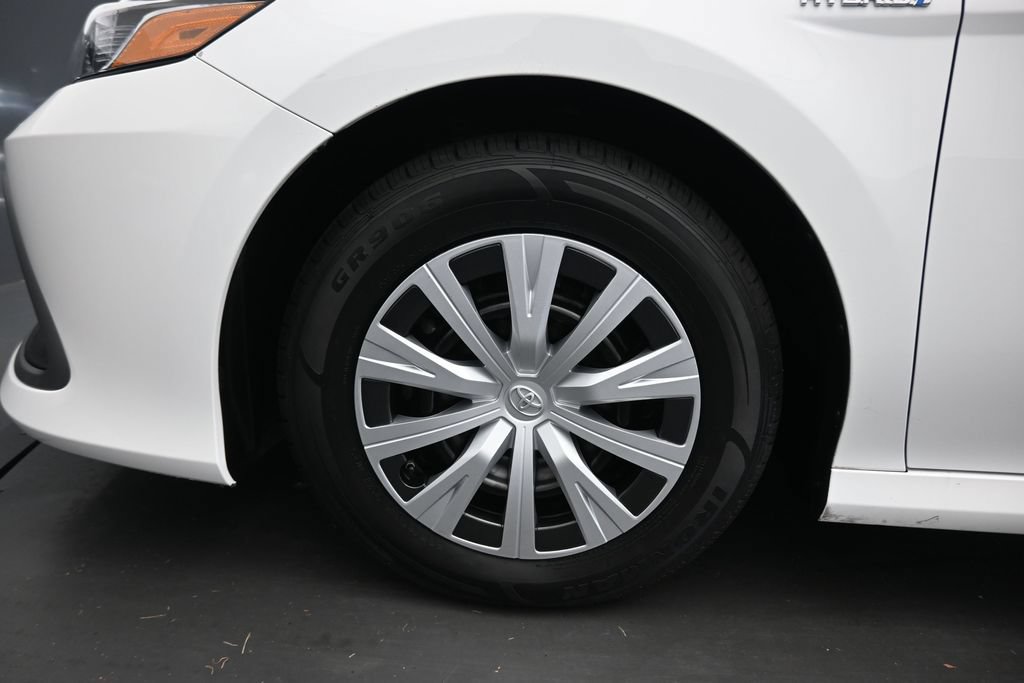 Used 2021 Toyota Camry LE FWD image 47
