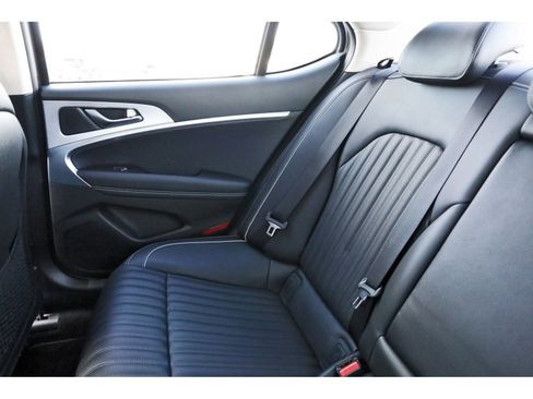 Used 2026 Genesis G70 2.5T Prestige image 13