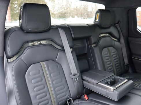 Used 2022 Rivian R1T Adventure image 16