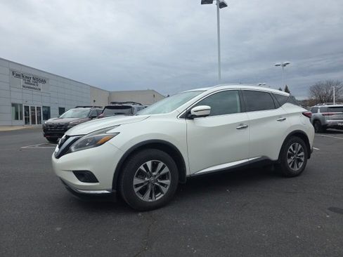 Certified 2018 Nissan Murano SL w/ Moonroof Package image 9