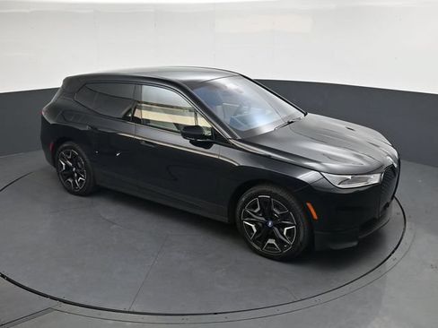 Used 2024 BMW iX xDrive50 AWD/4WD image 22