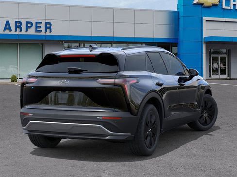 New 2026 Chevrolet Blazer EV LT image 4