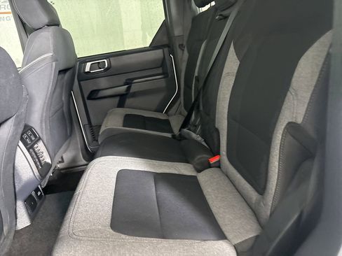Used 2025 Ford Bronco Big Bend image 21