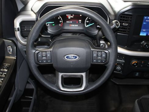 Used 2022 Ford F150 XL w/ Equipment Group 101A High AWD/4WD image 12