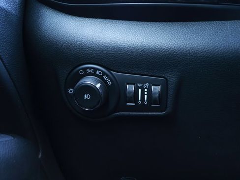 New 2026 Jeep Compass Latitude image 15