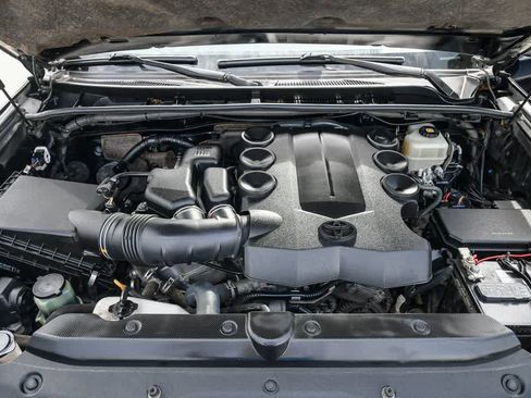 Used 2019 Toyota 4Runner TRD Off-Road Premium image 34