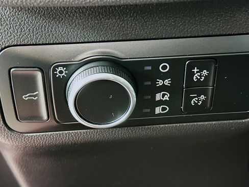 Used 2024 Ford Escape Active image 17