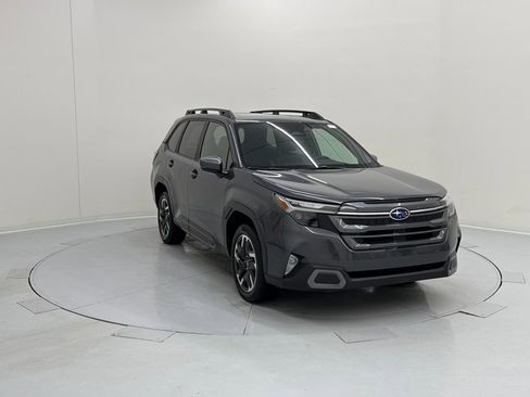 New 2025 Subaru Forester Limited image 8