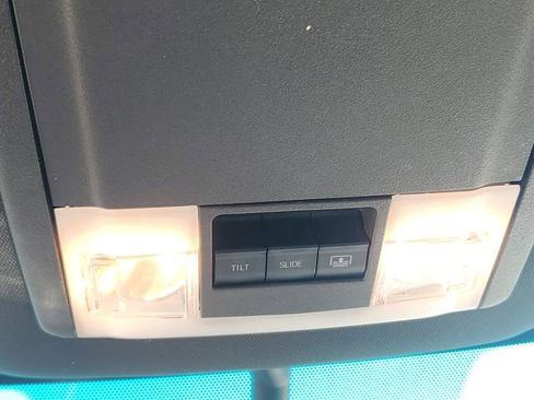 Used 2012 Ford Explorer Limited image 20