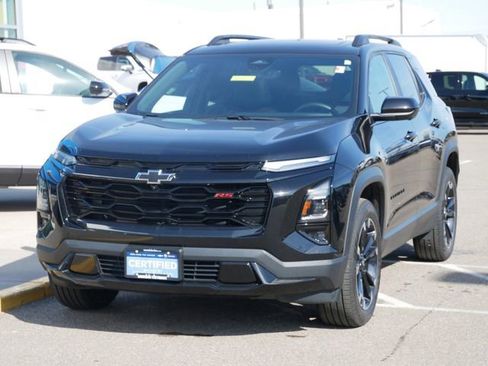 Used 2025 Chevrolet Equinox RS w/ Safety and Technology Package AWD/4WD image 3