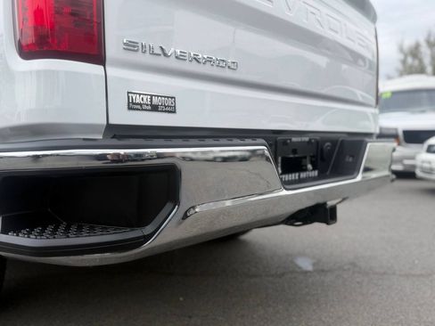 Used 2025 Chevrolet Silverado 1500 W/T RWD image 28