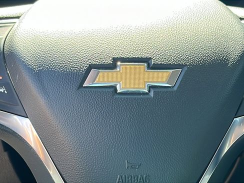 Certified 2024 Chevrolet Equinox LT image 17