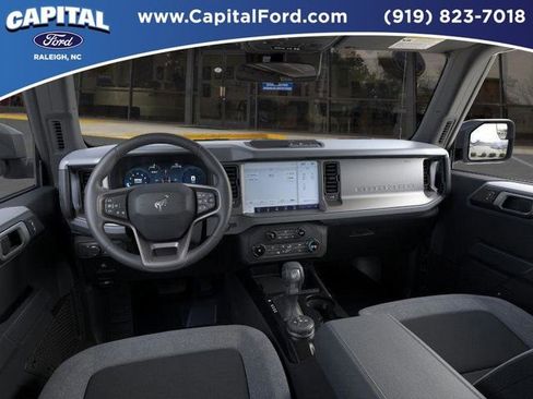 New 2026 Ford Bronco 4-Door image 9