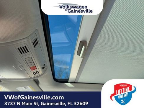 Certified 2025 Volkswagen Jetta SE image 26