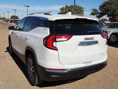 Used 2024 GMC Terrain SLT