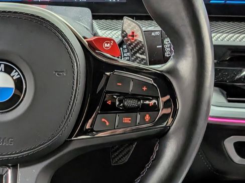 Used 2023 BMW XM image 40
