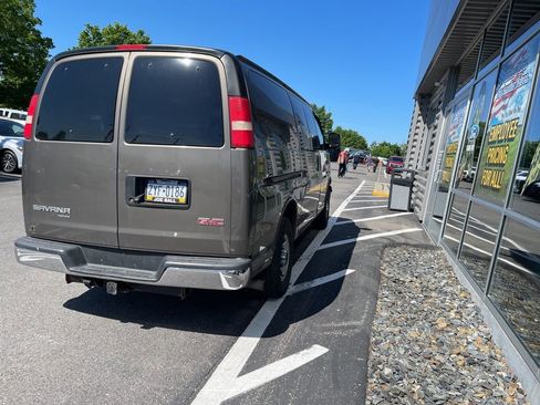 Used 2014 GMC Savana 2500 RWD image 5
