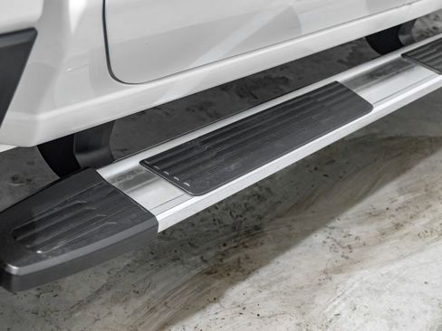 Used 2022 Chevrolet Silverado 3500 High Country image 56