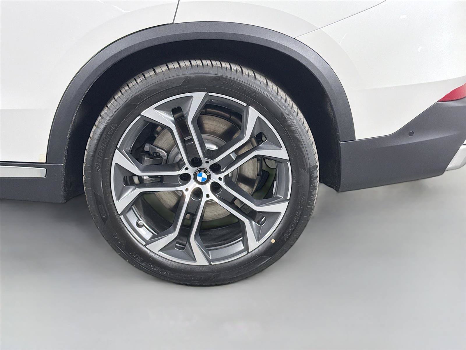 New 2026 BMW X5 xDrive50e AWD/4WD image 28