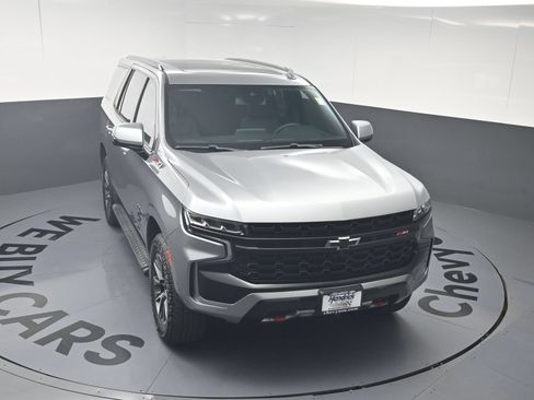 Used 2023 Chevrolet Tahoe Z71 w/ Luxury Package AWD/4WD image 32