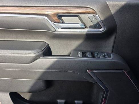 Used 2023 Chevrolet Silverado 1500 RST AWD/4WD image 28