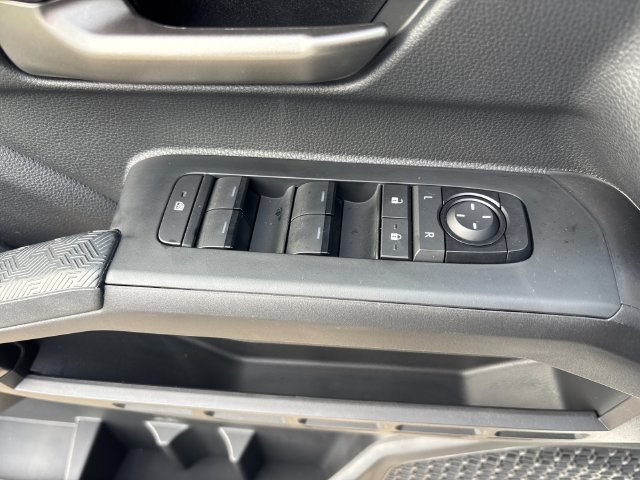 Used 2024 Toyota Tacoma TRD Off-Road AWD/4WD image 12