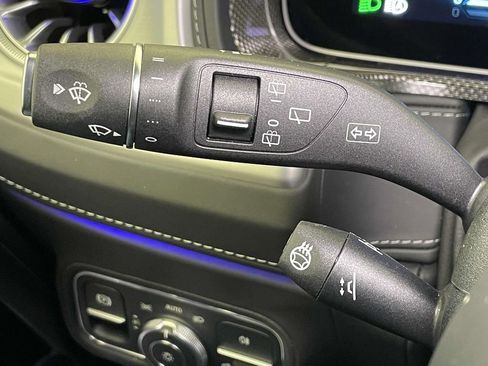 Used 2025 Mercedes-Benz G 63 AMG 4MATIC image 39