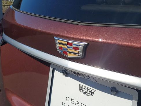 Used 2022 Cadillac XT6 Premium Luxury w/ Platinum Package image 28