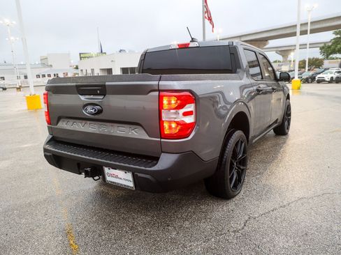 Used 2025 Ford Maverick XLT FWD image 7