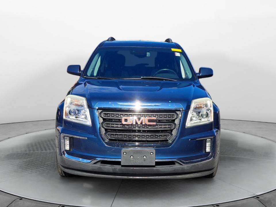 Used 2016 GMC Terrain SLE w/ Driver Alert Package I FWD image 2