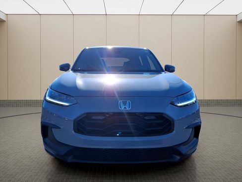 Used 2023 Honda HR-V Sport image 18