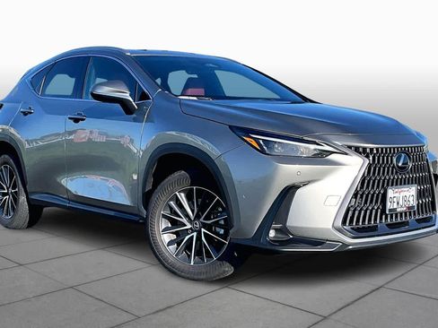 Used 2024 Lexus NX 350h Premium image 2