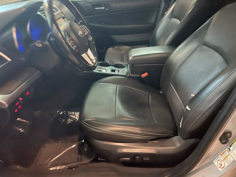 Used 2015 Subaru Outback 2.5i Limited AWD/4WD image 12