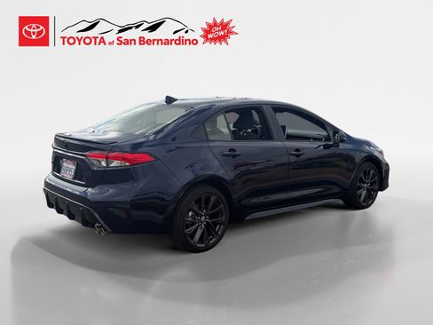 Certified 2026 Toyota Corolla SE w/ SE Package FWD image 5