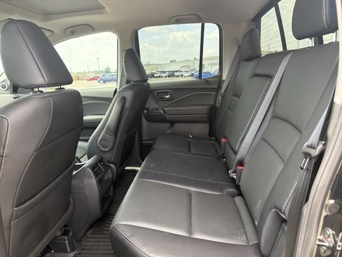 Certified 2023 Honda Ridgeline RTL image 3