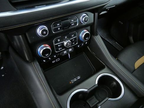 Used 2021 GMC Yukon AT4 w/ Rear Media and Nav Package image 23