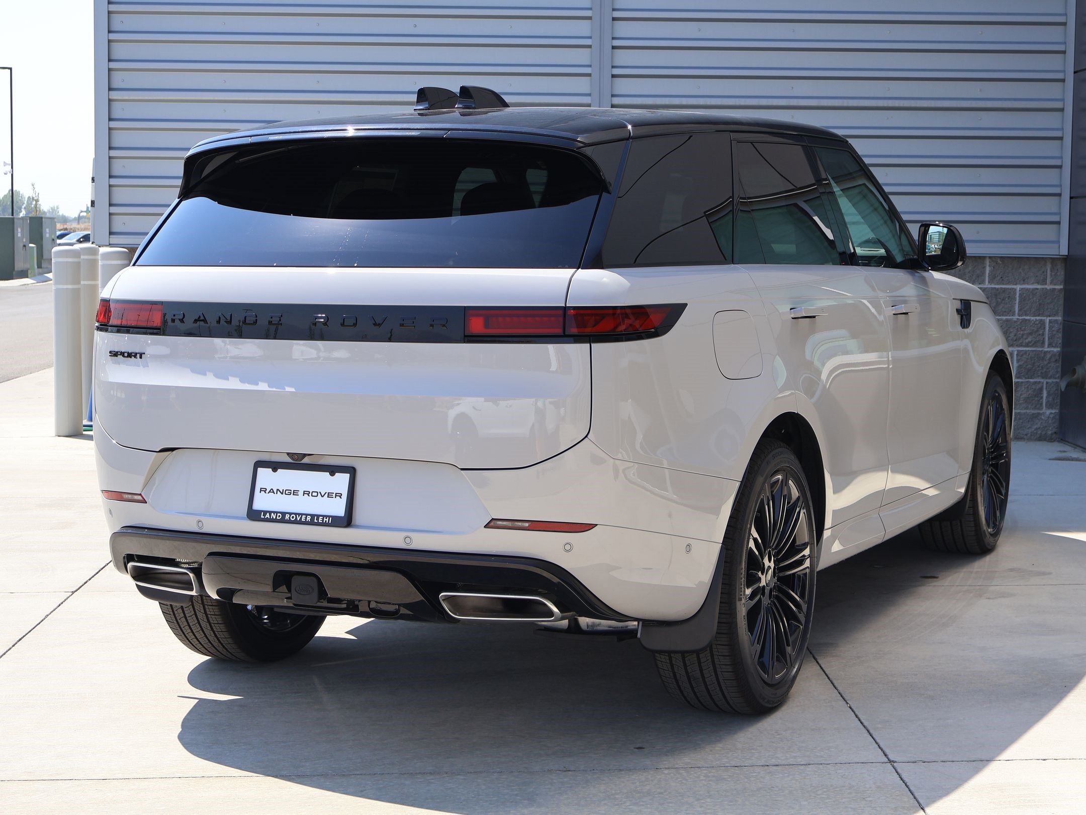 New 2026 Land Rover Range Rover Sport Dynamic SE AWD/4WD image 5
