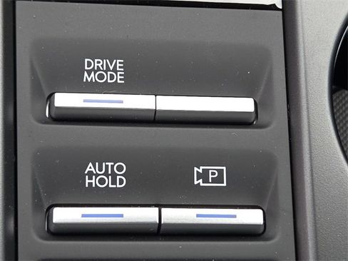 Certified 2025 Hyundai Sonata SE image 23