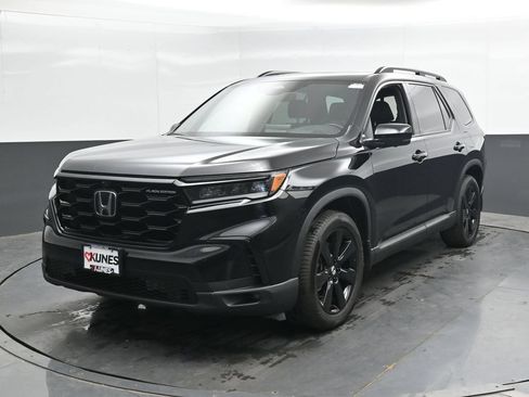 Used 2023 Honda Pilot Elite image 6