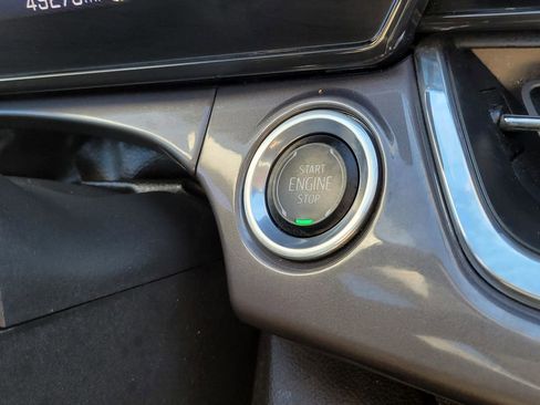 Used 2025 Chevrolet Trax ACTIV image 28