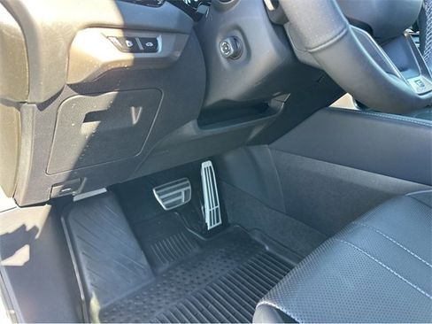 Used 2024 Lexus RX 500h F Sport image 34