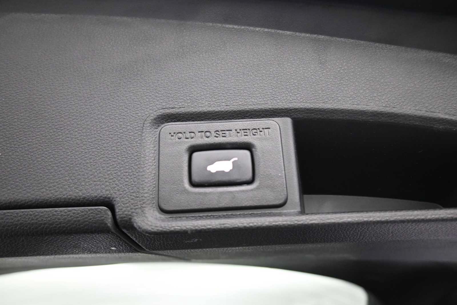Certified 2023 Acura RDX w/ Advance Package AWD/4WD image 23