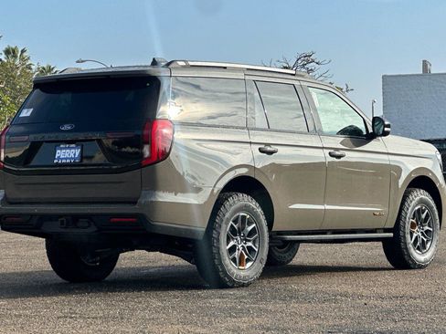 New 2026 Ford Expedition Tremor image 4