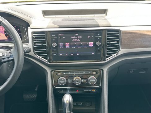 Used 2019 Volkswagen Atlas SEL AWD/4WD image 15